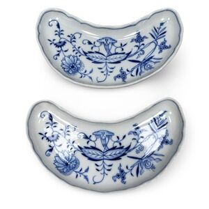 Vintage Meissen Blue Onion Crescent Bone Dish Set 2 Germany Porcelain Blue White